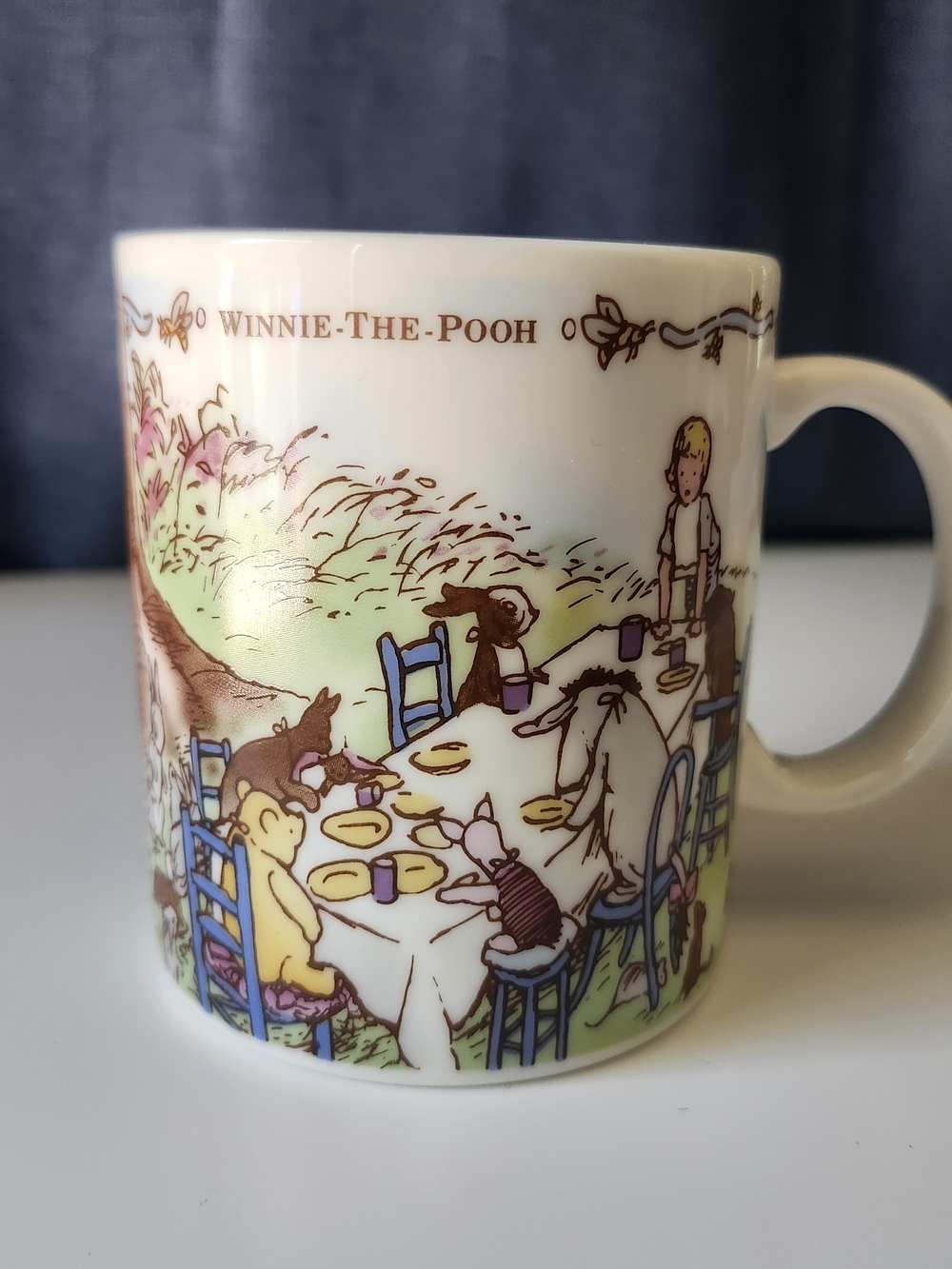 Classic Winnie the Pooh Coffee Mug Cup Picnic Party Hundred Acre Woods (Japan)